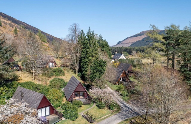 Estupenda casa de vacaciones privada con WIFI, TV, balcón, vista panorámica y aparcamiento