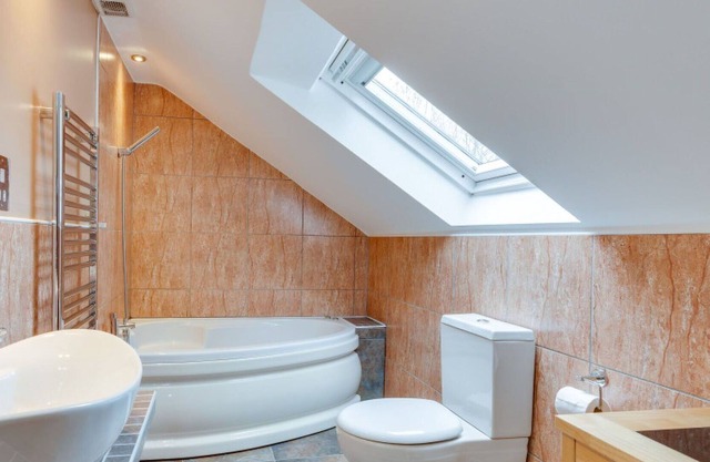 Maravillosa casa de vacaciones privada para 6 personas con WIFI, TV, patio y aparcamiento