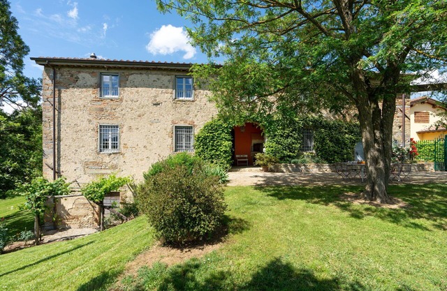 Preciosa casa de vacaciones privada con TV, mascotas permitida, vista panorámica y aparcamiento