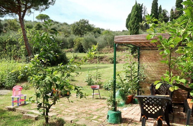 Preciosa casa de vacaciones privada con WIFI, TV, balcón, mascotas permitida y aparcamiento