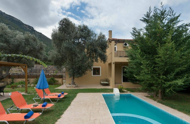 Casa de vacaciones privada con WIFI, A/C, piscina privada, TV, balcón, vista panorámica
