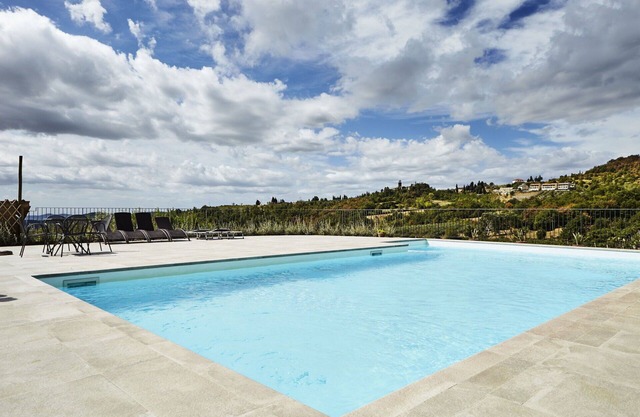 Preciosa casa de vacaciones privada con WIFI, piscina privada, TV, aparcamiento, cerca de Arezzo