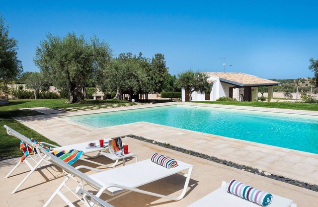 Maravillosa casa de vacaciones privada con piscina privada, A/C, WIFI, TV, patio y aparcamiento