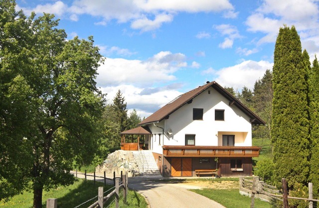 Maravillosa casa de vacaciones privada con WIFI, TV, patio, vista panorámica y aparcamiento