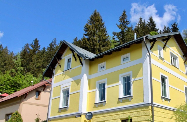 Estupenda casa de vacaciones privada para 12 personas con WIFI, TV y aparcamiento