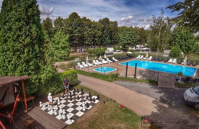 Preciosa casa de vacaciones privada con piscina, WIFI, terraza, mascotas permitida y aparcamiento
