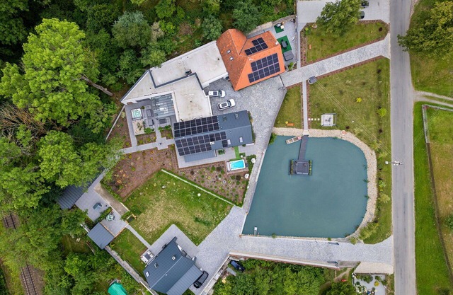 Casa de vacaciones privada con A/C, bañera de hidromasaje, WIFI, TV, terraza, aparcamiento