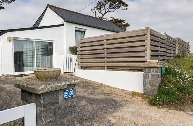 Preciosa casa de vacaciones privada para 4 personas con TV, terraza y aparcamiento