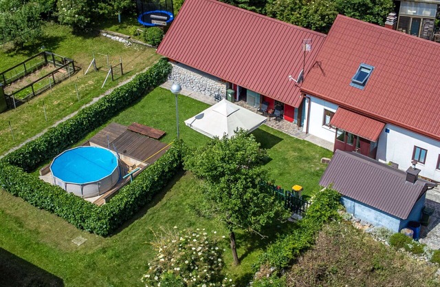 Casa de vacaciones privada con piscina privada, A/C, WIFI, TV, mascotas permitida, aparcamiento
