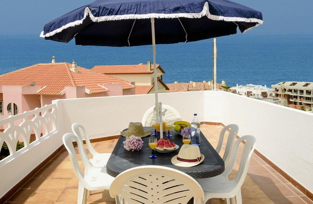 Wonderful private villa for 6 guests with WIFI, TV, terrace and parking
