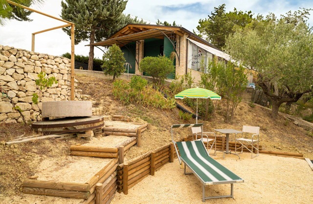 Casa de vacaciones con A/C, WIFI, bañera de hidromasaje, patio, vista panorámica, aparcamiento