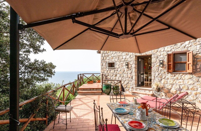 Estupenda casa de vacaciones para 6 personas con A/C, WIFI, TV, terraza y aparcamiento