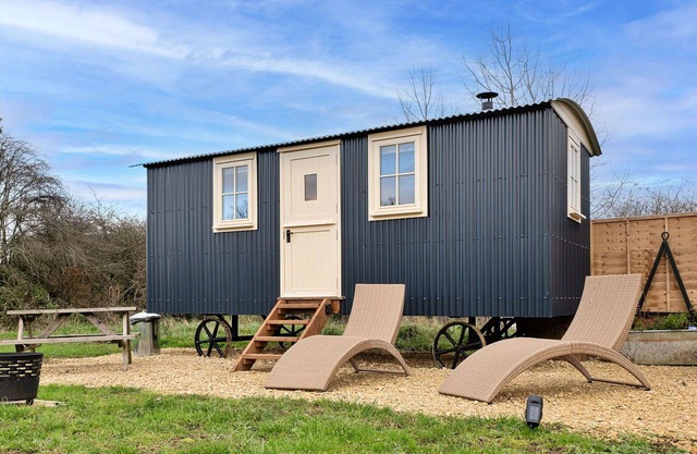 Preciosa casa de vacaciones para 2 personas con WIFI, mascotas permitida y aparcamiento