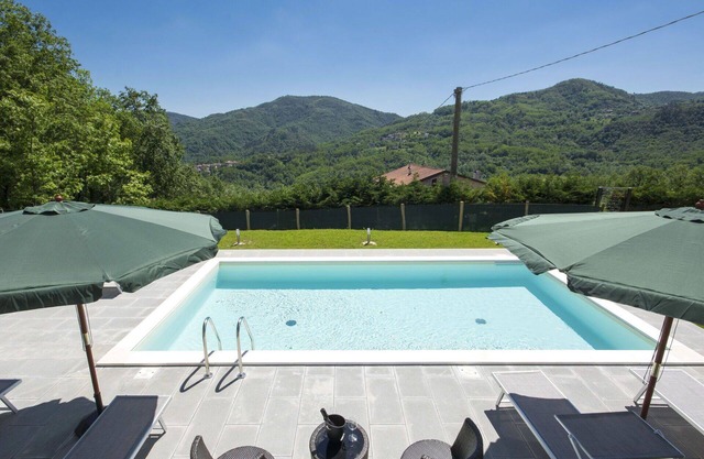 Maravillosa casa de vacaciones con piscina, WIFI, A/C, TV, terraza, vista panorámica, aparcamiento