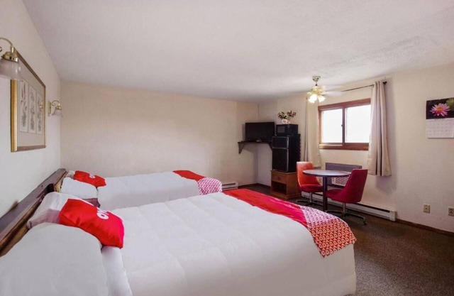 Wonders of Cheyenne Wells! 4 Pet-Friendly Units, Near Smoky River Golf Course
