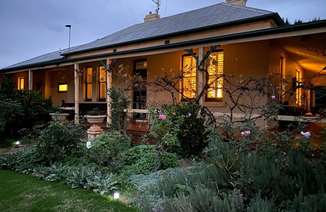 Wonga - A secluded oasis in the heart of Parkes