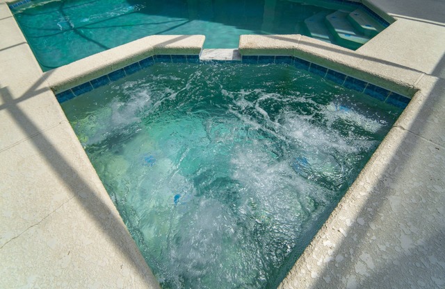 Wooded View/Game Room/ Pool/Close to WDW