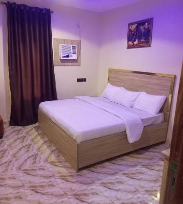 Woodedge Hotel and suites Ekwulobia