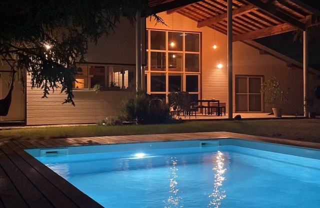 Wooden holiday home near Albi Center