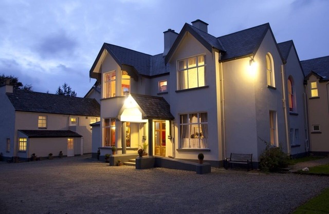 Woodhill House