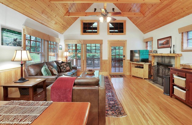 Woodland Cottage Summ