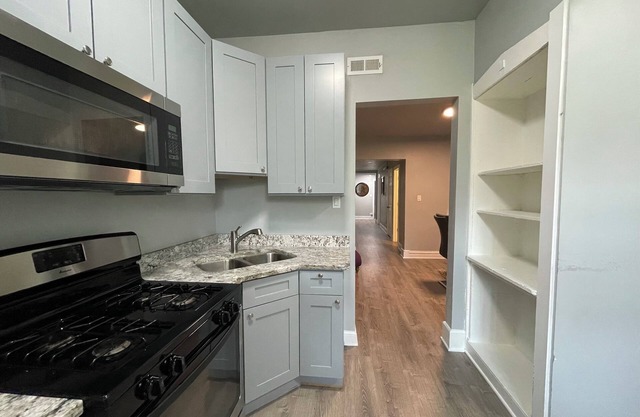 Woodlawn ~ Entire Luxury Apt