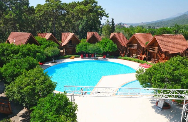 Woodline Hotel
