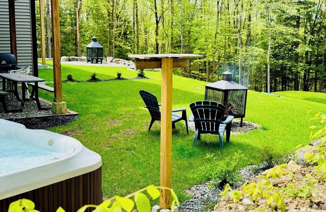 Woodpecker, Spa,Foyer,Bike,Ski!