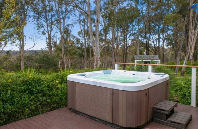 Woodridge – Stay 3, Pay 2