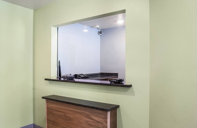 WoodSpring Suites Corpus Christi