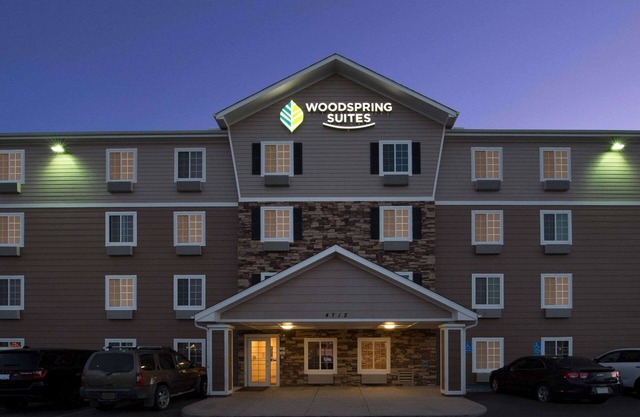 WoodSpring Suites Midland