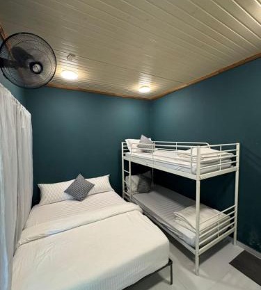 Woodstock Camp Chalet