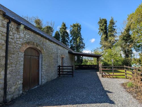 Woodville Lodge