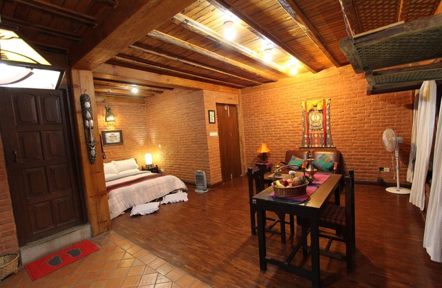 World Heritage Hotel & Aparments