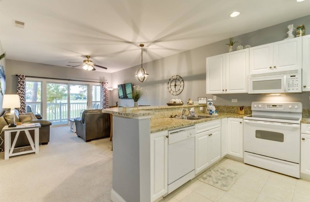 World Tour Golf Links Condos by Escape
