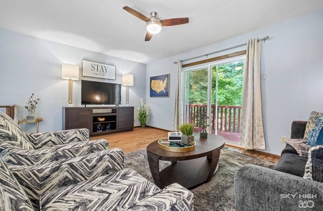 WOW! Fabulous Townhouse Walking Distance To Golf, Playground, Trails & More