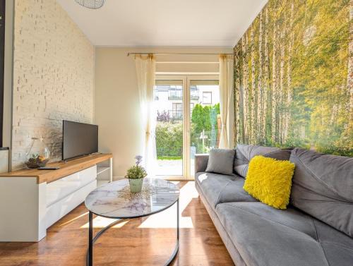 Wrocław Escape Apartment with Garden by BookingHost