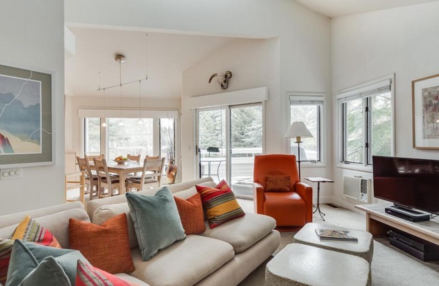 WS - Warm Springs Road - 3026B (ST)