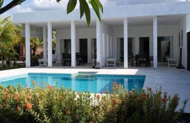 Wu Wei North Bali - Beachfront Sanctuary Villa 2