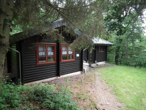 Wunderschönes Ferienhaus Am Waldrand