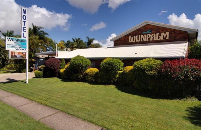 Wunpalm Motel & Cabins - Late check-in available