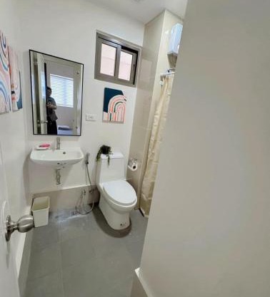 WV Tower 1 Unit 910