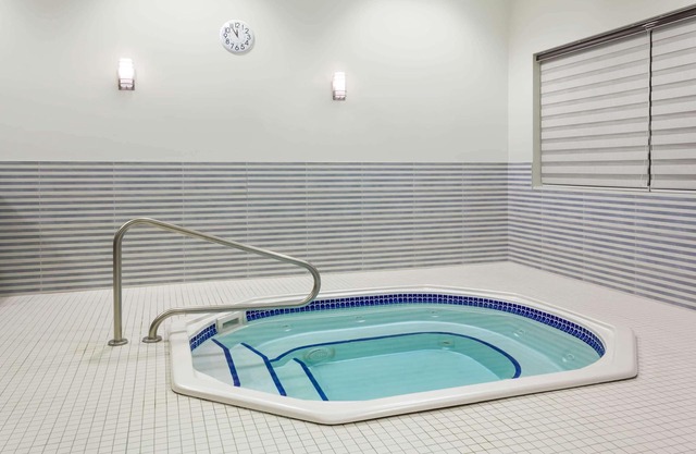 Wyndham Garden Edmonton Airport