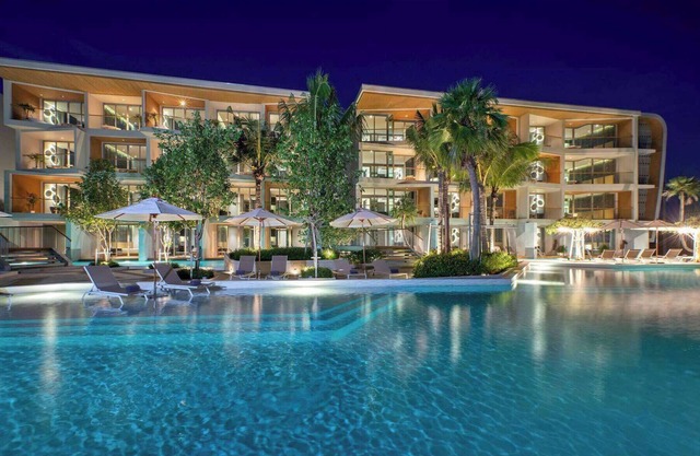 Wyndham Grand Nai Harn Beach Phuket
