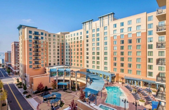 4 Beds, 2 Baths! Oxon Hill 2BR Unit