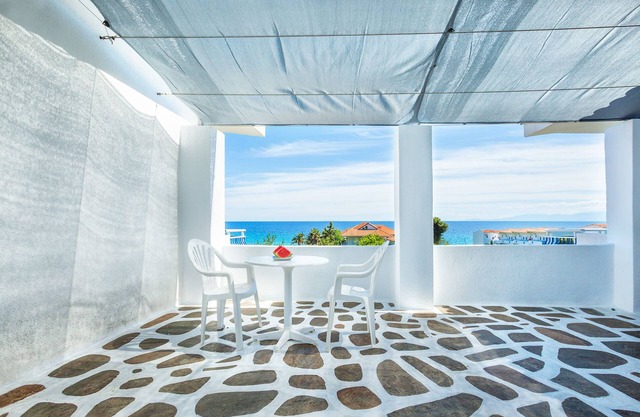 Xenios Faros Apartments