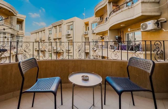 Xuru Heliopolis Rock