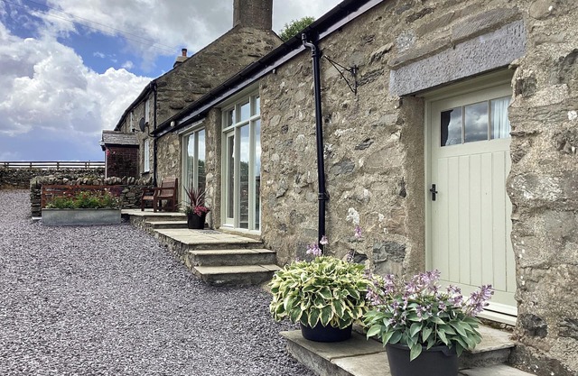 Y BWTHYN, ideal para familias, con un jardín en Ysbyty Ifan, Ref 2181