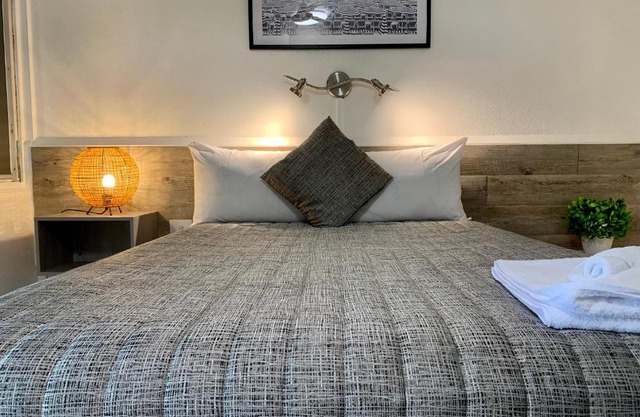 Y Motels Kingaroy