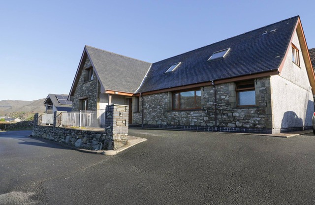 Y TYLWYTH, pet friendly, with a garden in Blaenau Ffestiniog